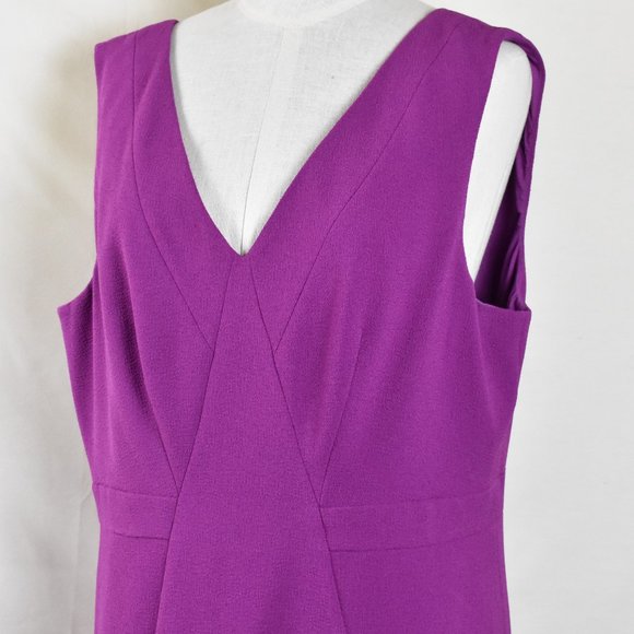 ADRIANNA PAPELL Dress 16 Wine Lined Sleeveless Back Zipper V Cut Neck Line - Picture 3 of 5